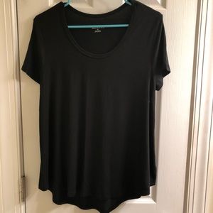 Loose Black Tee